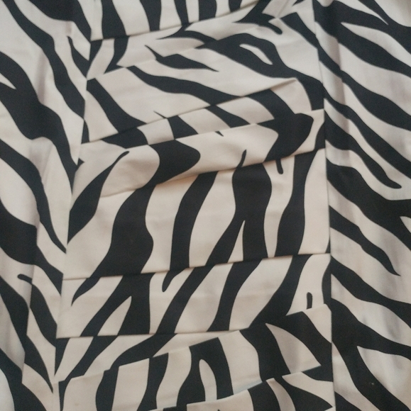 Sunny leigh 14p skirt - Picture 2 of 6